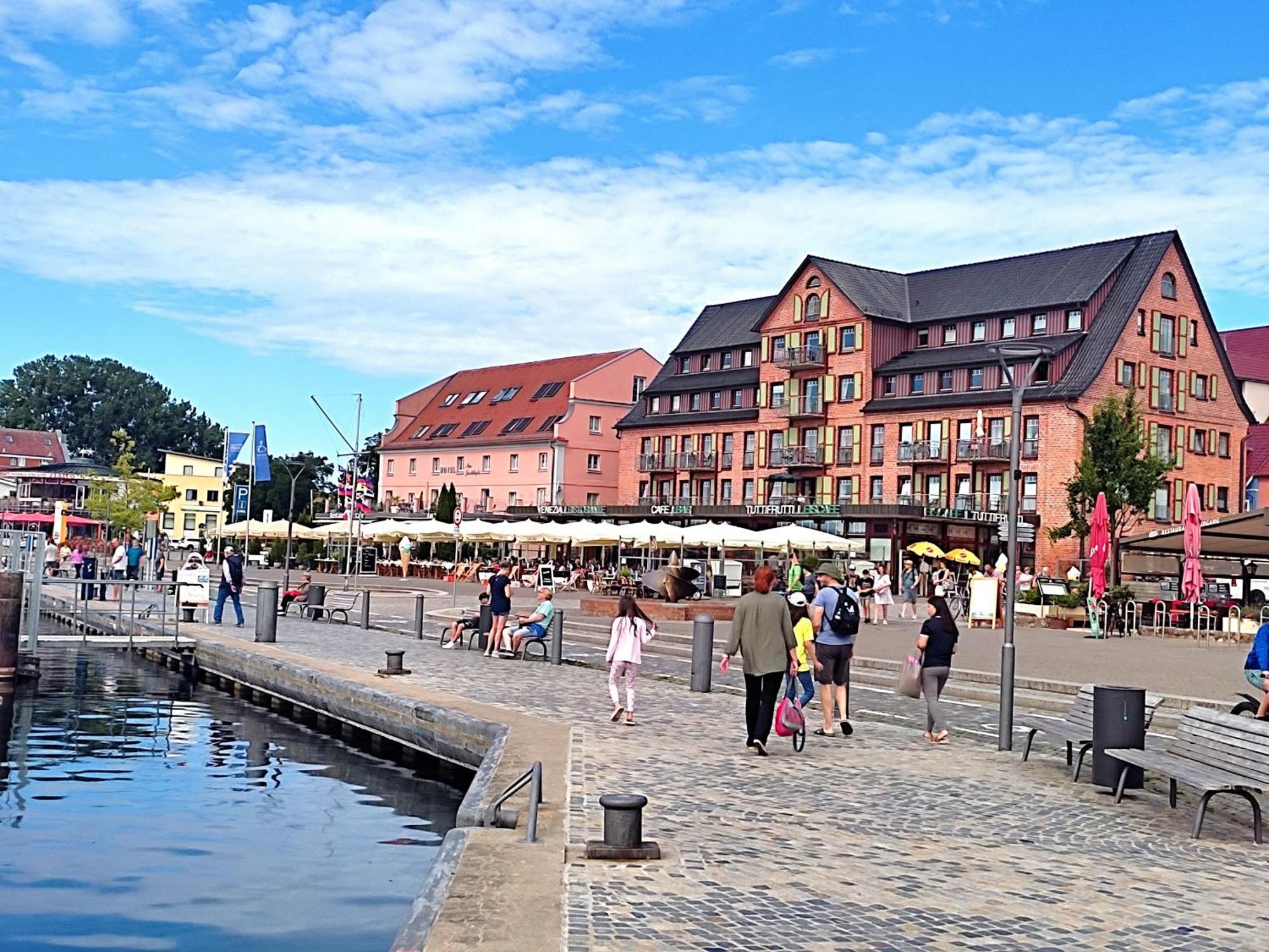 Ferienwohnung Steffenshagen Pritzwalk Luaran gambar